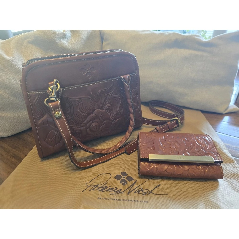 Patricia Nash Tooled Leather Crossbody Bag and Matching Trifold Wallet Set Tan